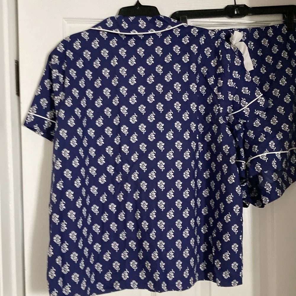 JCrew Factory - Picture 6 of 8